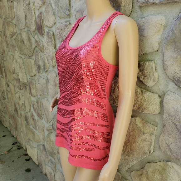 CHARLOTTE RUSSE | Pinkish Sequin Racerback Tank - Picture 2 of 8